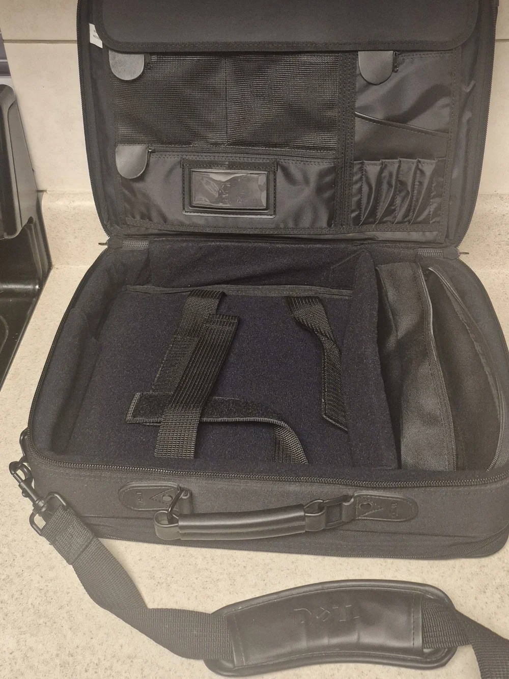 Black Laptop Messenger Bag - Dell